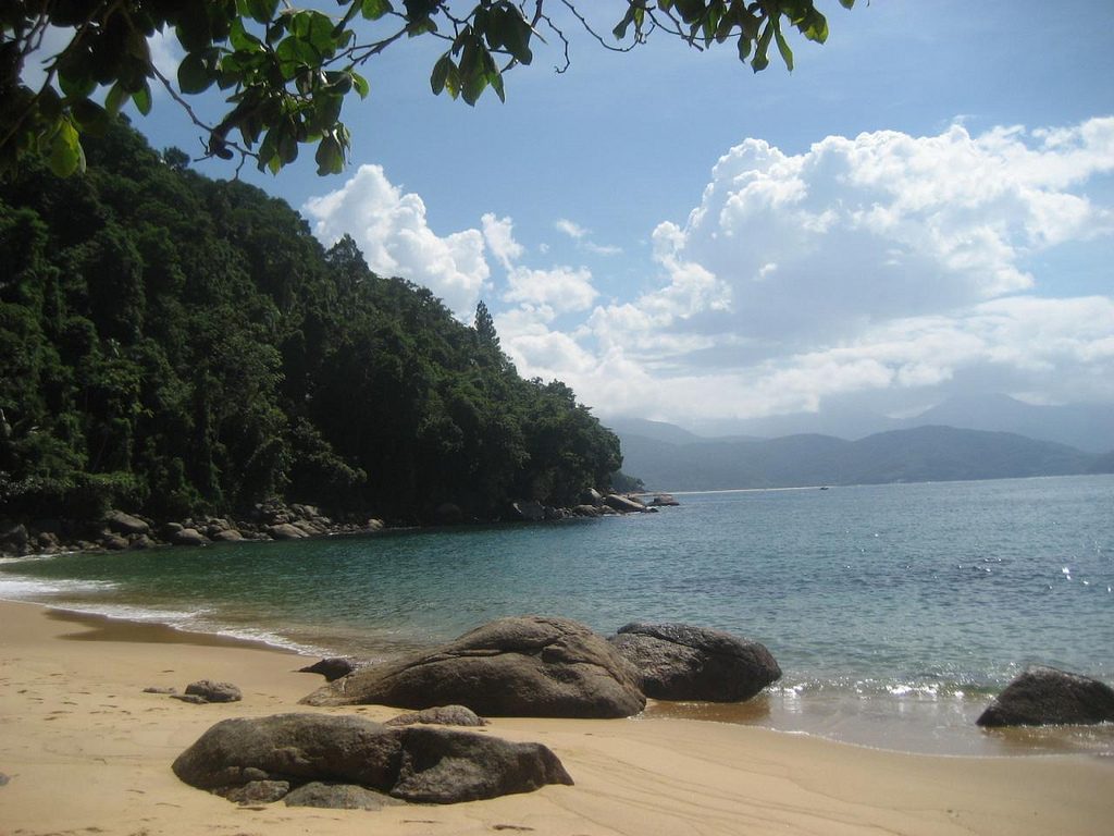 Praias em Ubatuba Praia do Cedro