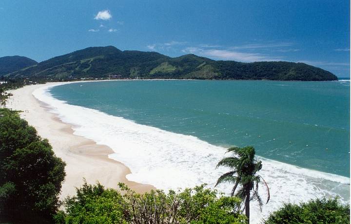 Praia da Tabatinga Caraguatatuba